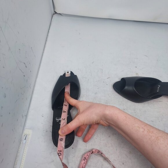 CHRISTIAN LOUBOUTIN Me Dolly Leather Black Mule Sandal - Picture 7 of 11